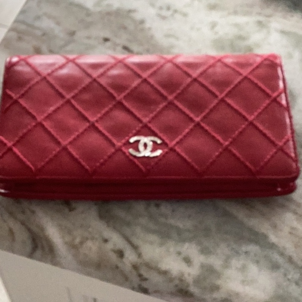 Chanel soft lamb wallet